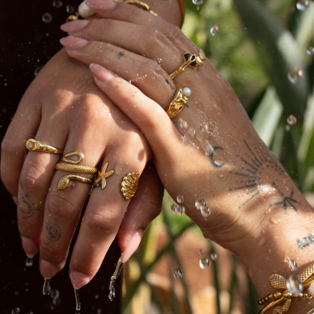 Anillo con diseño de serpiente (ajustable)