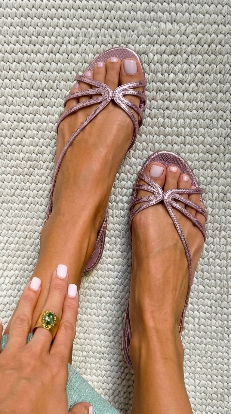 Deila - Sandalias de Tiras Metalizadas