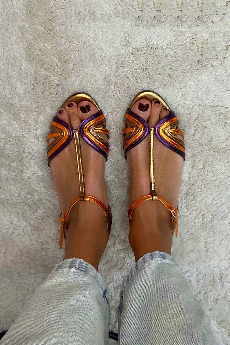 Albaira - Sandalias Doradas con Hebilla y Tira Multicolor