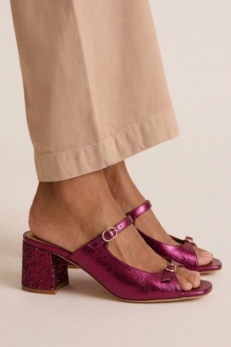 Sonsoles - Tacones Gruesos con Tira Trasera y Puntera en Bloques