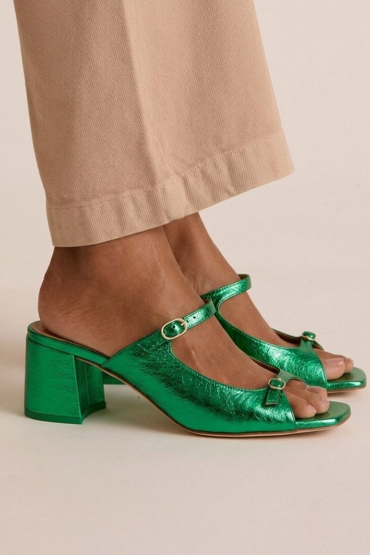 Sonsoles - Tacones Gruesos con Tira Trasera y Puntera en Bloques