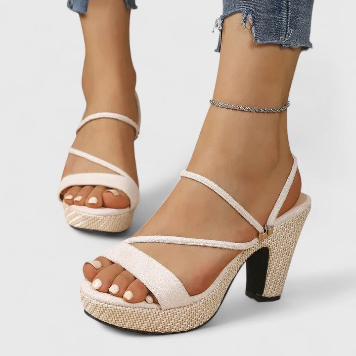 Claudia -  Tacones Sofisticados