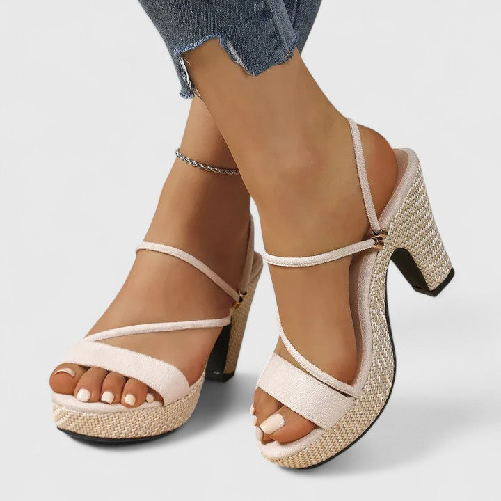 Claudia -  Tacones Sofisticados
