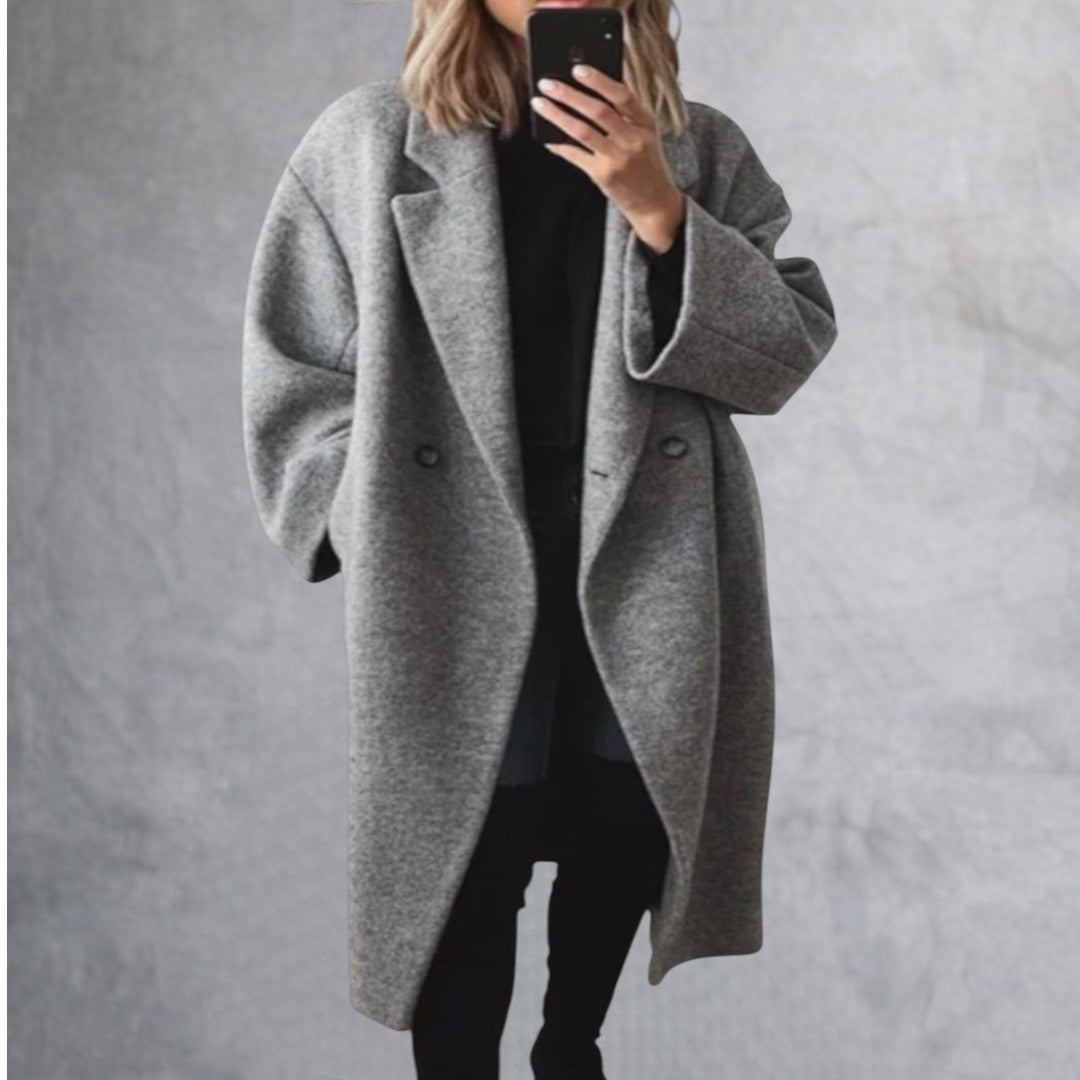 Lora | Abrigo Clásico Felisha con Corte Refinado y Estilo Atemporal