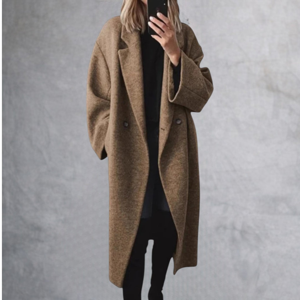 Lora | Abrigo Clásico Felisha con Corte Refinado y Estilo Atemporal