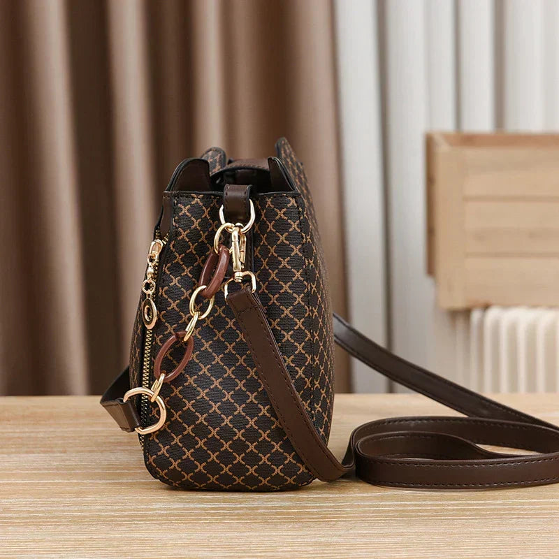 Avelina - Bolso Charm de Lujo