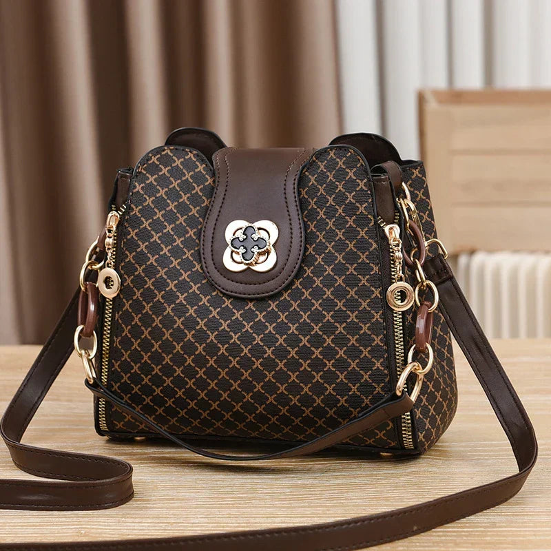 Avelina - Bolso Charm de Lujo