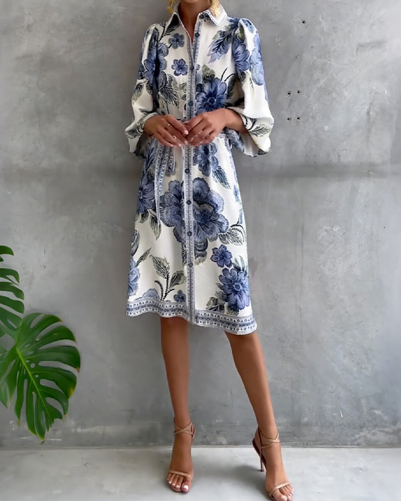 Miriam - Vestido con mangas acampanadas, cuello festoneado y estampado
